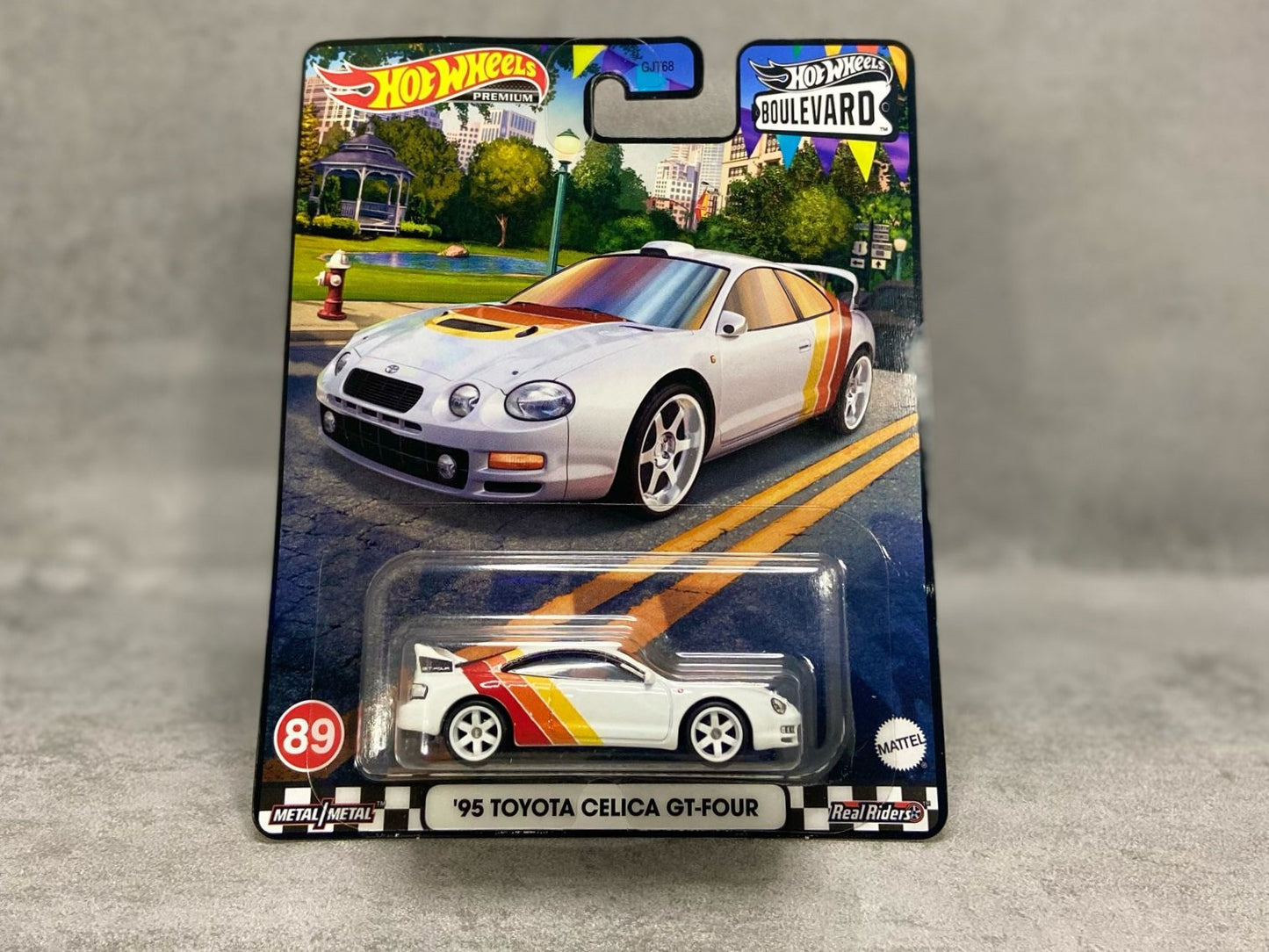 Hot Wheels Boulevard '95 Toyota Celica GT-Four – mașinuță premium 1:64 cu design de rally și detalii autentice