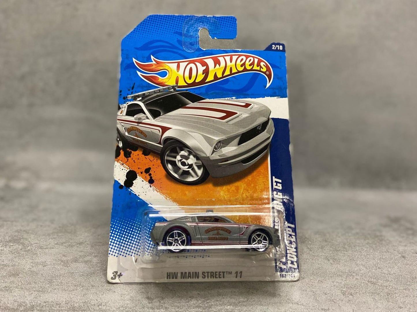 Hot Wheels Ford Mustang GT Concept – mașinuță 1:64 prototip muscle car din seria Mainline