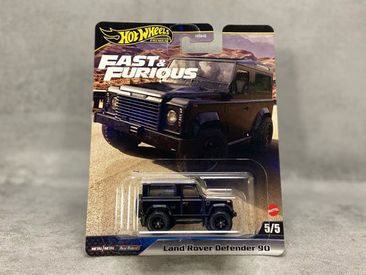 Hot Wheels Fast and Furious Land Rover Defender 90 – mașinuță premium 1:64 cu design de teren și detalii autentice din Fast and Furious

