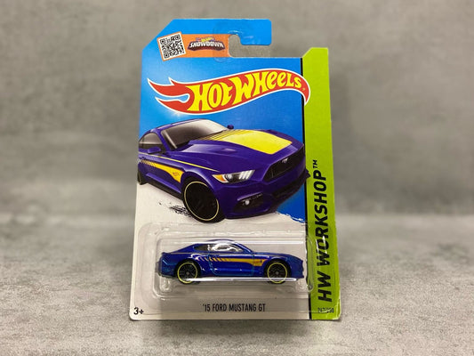 Hot Wheels '15 Ford Mustang GT – mașinuță 1:64 cu design american modern și spirit muscle car autentic

