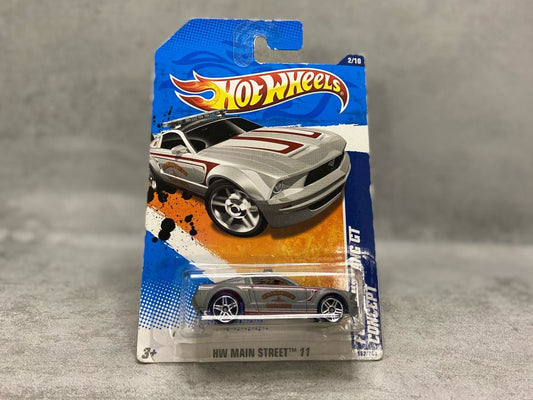 Hot Wheels Ford Mustang GT Concept – mașinuță 1:64 prototip muscle car din seria Mainline

