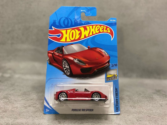 Hot Wheels Porsche 918 Spyder – mașinuță 1:64 hypercar modern din seria Mainline