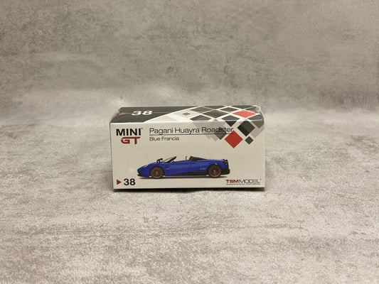 Mini GT Pagani Huayra Roadster – mașinuță 1:64 hypercar diecast cu detalii realiste